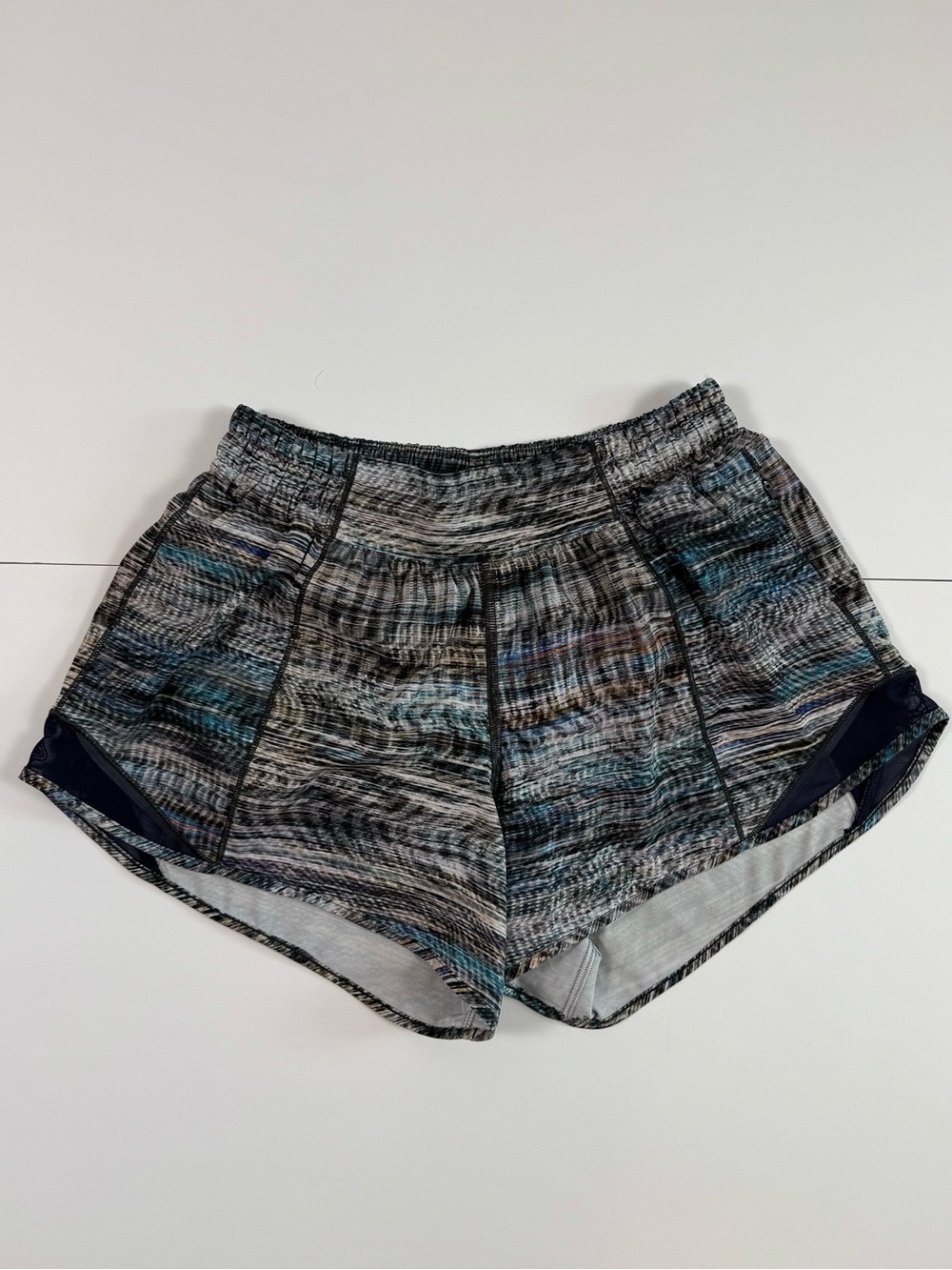 Lululemon Hotty Hot Short 4"